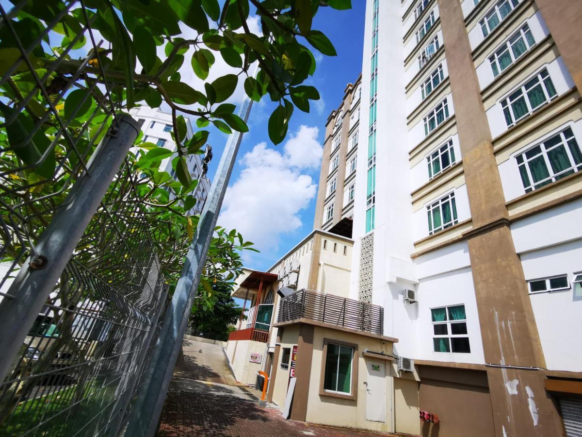 Homestay Sa De' Viana Apartment كوتا بْهارو المظهر الخارجي الصورة